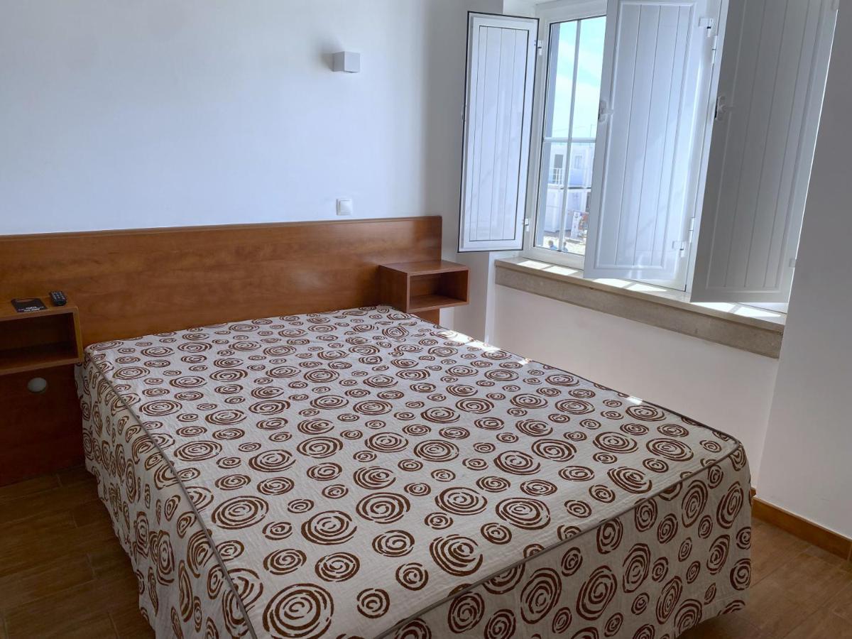 Na Crista Da Onda Hotell Nazaré Eksteriør bilde