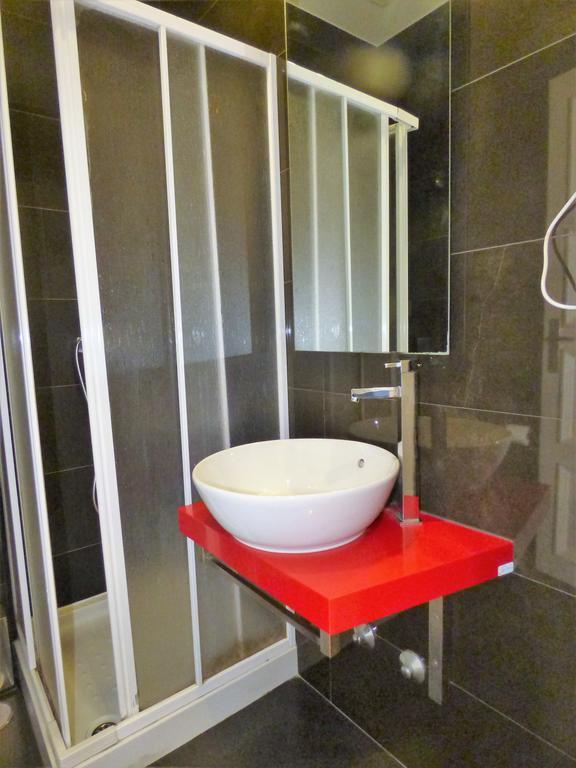 Na Crista Da Onda Hotell Nazaré Eksteriør bilde